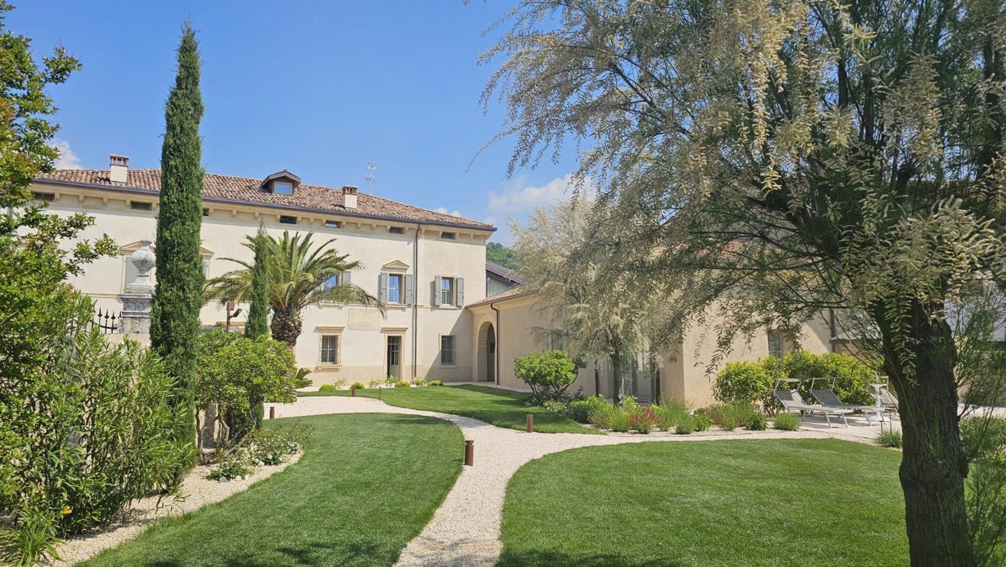 Villa Tosi - Luxury Apartments In Villa Veneta Tregnago Exterior foto